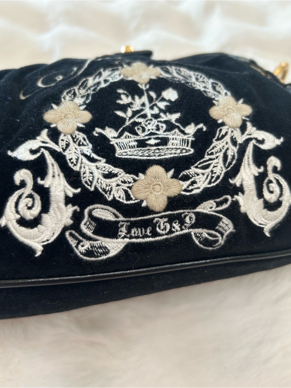 Y2K Vintage 2011 Juicy Couture Black Velour Shoulder Bag Butterfly Heart Charm - Picture 4 of 14